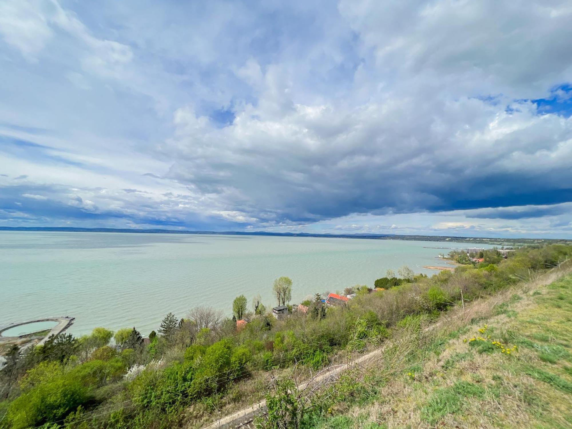 Mihi Apartman Балатонвілагош Екстер'єр фото